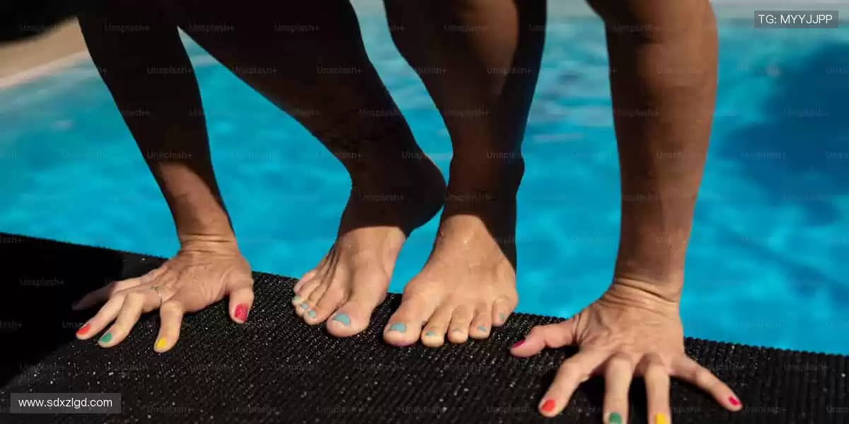 定制你的主队战袍，让支持更有态度！👕❤️